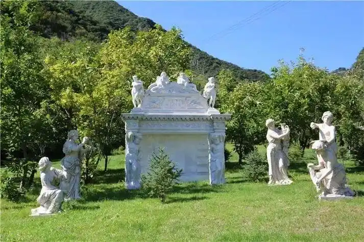 九公山公墓重塑生命与 - 九公山长城纪念林陵园